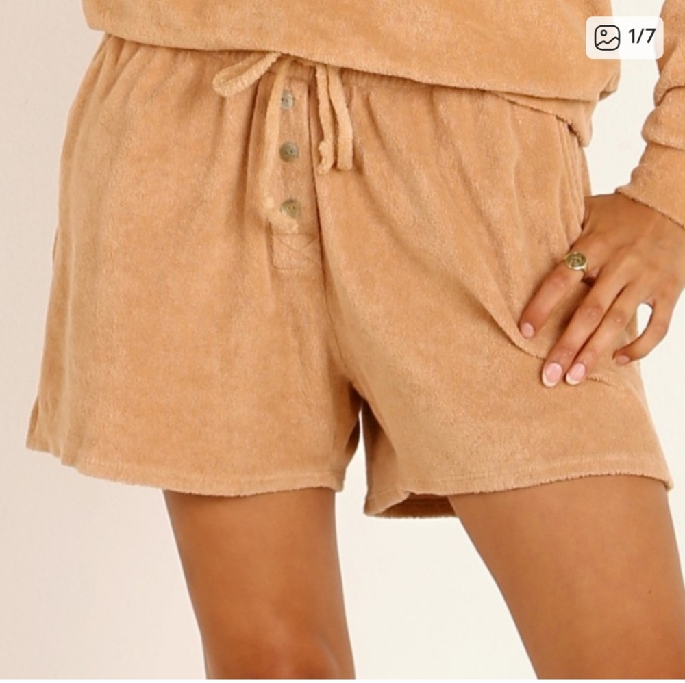 Donni Women's Tan Terry‎ Cloth Shorts XS